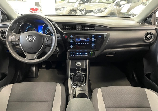 Toyota Auris cena 49900 przebieg: 110770, rok produkcji 2017 z Suwałki małe 301